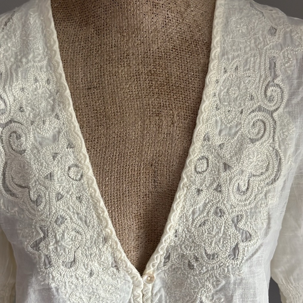 Free People Laurie Embroidered Blouse In Bones LARGE NWT - Picture 3 of 6